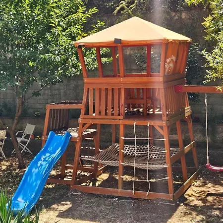 Landy 3*