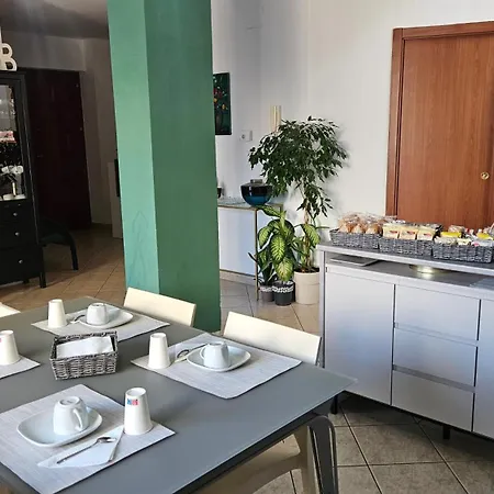 Landy Bed & Breakfast 3*