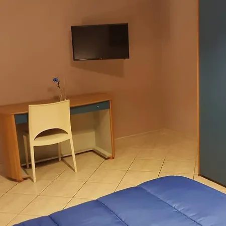 Ruffilli Nocleg ze śniadaniem 3*